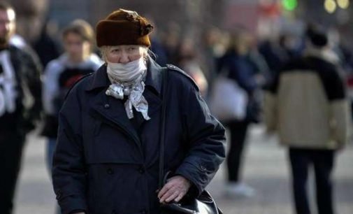 В Минздраве разъяснили, возобновят ли ограничения для пожилых людей в столице из-за увеличения случаев COVID-19