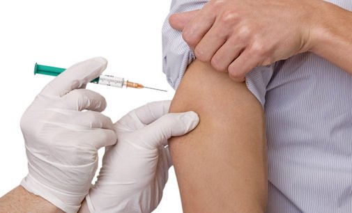 На стадии клинических испытаний в мире находятся 17 вакцин от коронавируса
