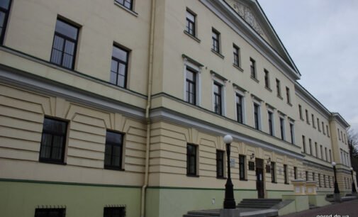 Мечниковцы спасают 19-летнюю беременную девушку с COVID-19