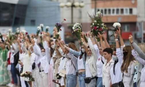 Выборы в Беларуси: Украина осуждает насилие, но оценок не даёт
