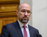 Шмыгаль обещает защиту белорусам, которых преследуют на родине
