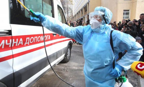 В Украине за сутки более 100 смертей от коронавируса