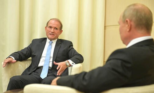 Вместо Зеленского важные вопросы для Украины решает Медведчук, — эксперт