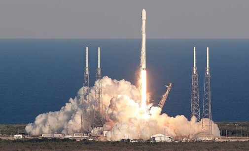 Маск отправил на орбиту очередную партию из 60 интернет-спутников Starlink