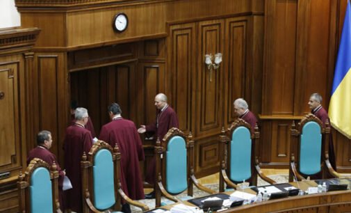КС не вынес решения по закону о государственном языке