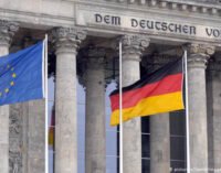 Германия собирается взять в 2021 году в долг €160 млрд