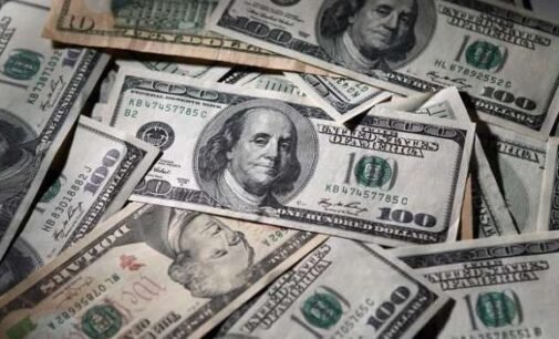 На Межбанке возобновился рост курса доллара