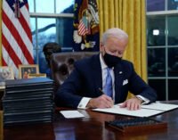 Байден закрыл проект Трампа по строительству стены с Мексикой
