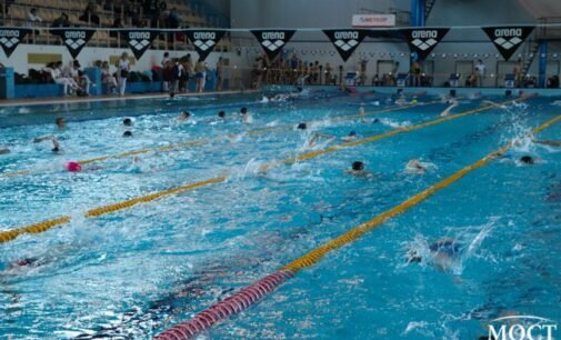 873 спортсмена: в Днепре проходит зимний чемпионат  по плаванию