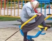 В Киеве бабушка на тренажере восхитила соцсети