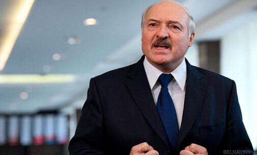 Лукашенко назвал вакцину, которой согласен привиться от COVID-19