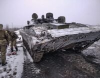 Бійці з Дніпра показали розгромлену техніку окупанта