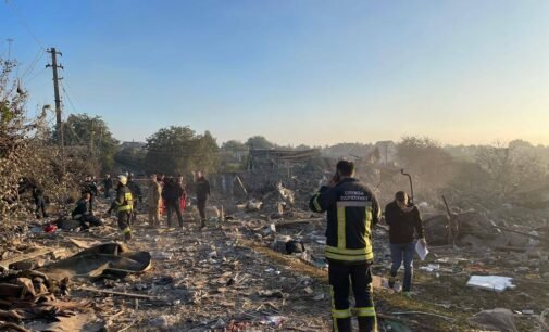 Росіяни зруйнували ракетами приблизно 60 будинків у Дніпрі