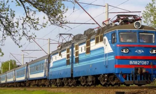 Через ракетні удари затримали потяги, які рухалися у бік Дніпра