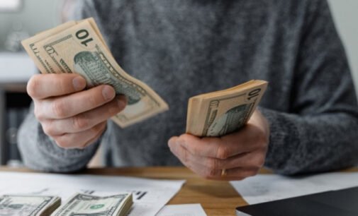 Трудові мігранти пеказали в Україну більше $1 млрд у вересні