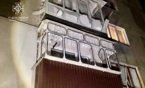 Рятувальники ліквідовують наслідки атаки на Дніпропетровщину