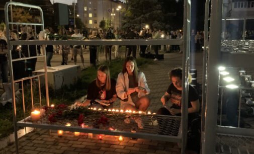 Возле посольства россии состоялась акция к годовщине теракта в Еленовке