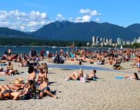 Дресс-код на пляже: провинция Канады удивила новым правилам