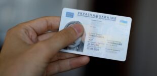 Паспорт и ID-карта перестали действовать: что делать украинцам