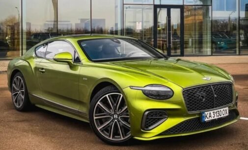 Эксклюзив за $345 000: в Украину привезли новейший Bentley на 780 сил (фото)
