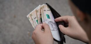 Две пенсии вместо одной: в ПФУ сообщили важную новость для украинцев