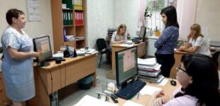 Выплаты приостановят: украинцам дали время до 1 октября на важную процедуру