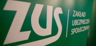 Бесплатная медицина и пенсия: украинцам рассказали о новых условиях ZUS в Польше