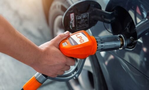 Цены на бензин, дизель и автогаз: водителям показали, в каких областях заправка авто обойдется дешевле