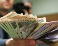 Пенсия почти в полмиллиона: украинцам показали самых богатых пенсионеров